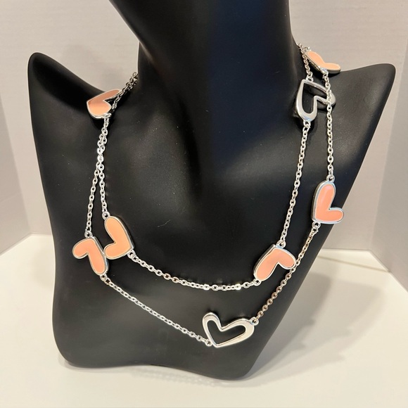 Jewelry - Peach & Silver Heart Necklace‎ on Silver Chain (NEW!)